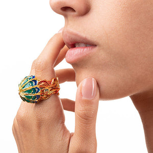 Anello Isola Bella - Loving Sicily - Medusa indossato