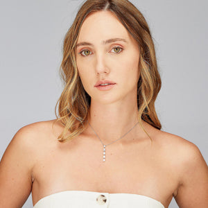 Collana Fancy - Infinity White - FIW114 indossata