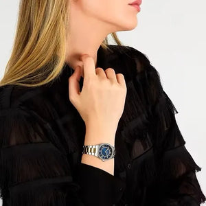 Orologio Karl Lagerfeld - Hamburg - R0553105504 indossato