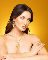 Collana Gold Corallo - 20001466 indossata