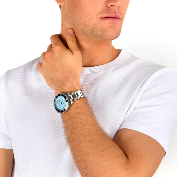 Orologio Sector - 230 - R3253161065 indossato