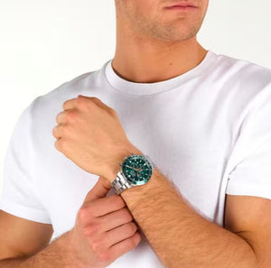 Orologio Sector - 230 - R3273661055 indossato