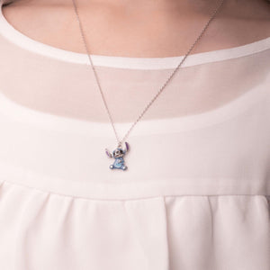 Collana Disney - Stitch in argento - CS00028SRHL-P.CS indossata