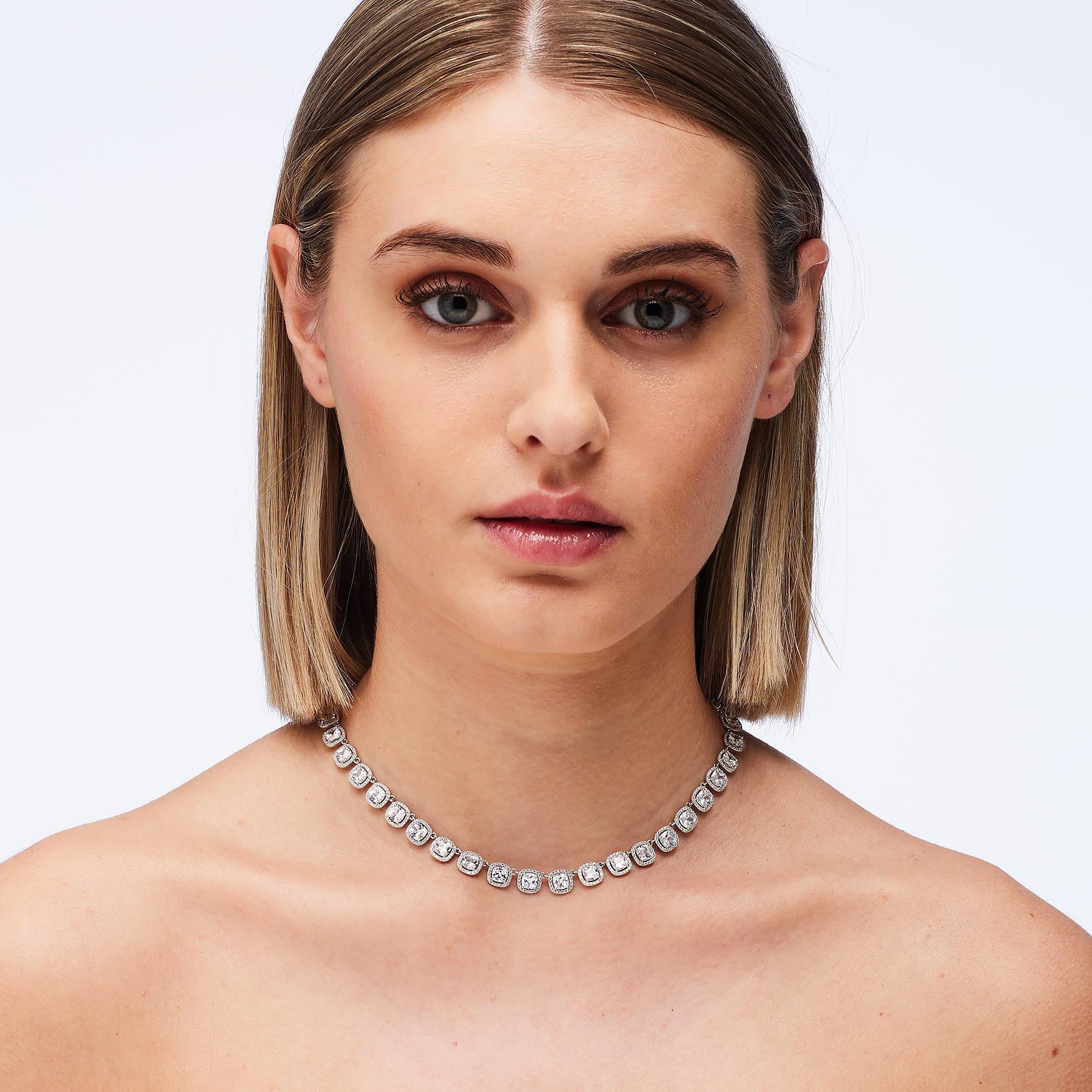 Collana Fancy - Infinity White - FIW157 indossata