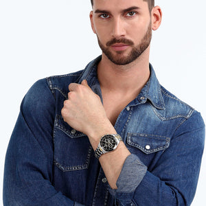 Orologio Sector - 230 - R3273661047 indossato