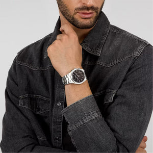 Orologio Sector - C300 - R3273301001 indossato