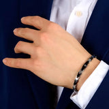 Bracciale Maserati - Iconic - JM225AVD83 indossato