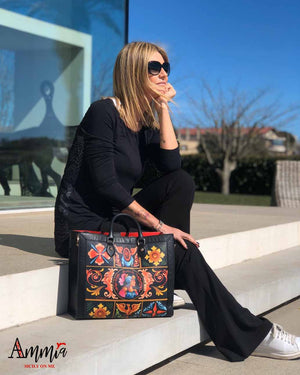 Shopping Bag Busy Rock Ammia - Bradamante - Nera indossata