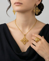 Collana Barocco Gold - 60000055 indossata