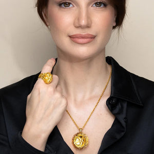 Collana Gold Riccio Acueli - indossata