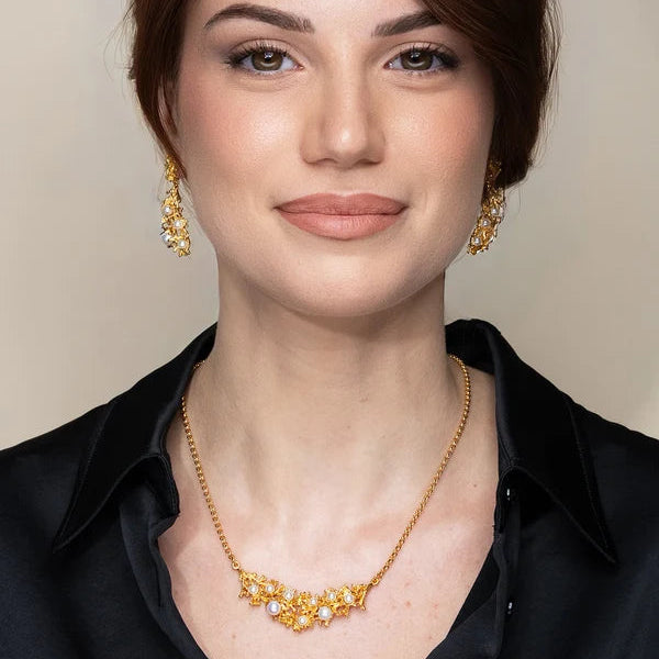 Mini Collier Gold Rami di Perle - indossata